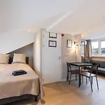 Apartament Blankebil & *