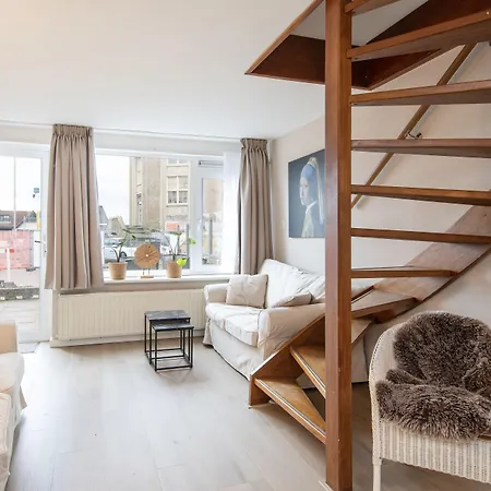 아파트 Blankebil & *