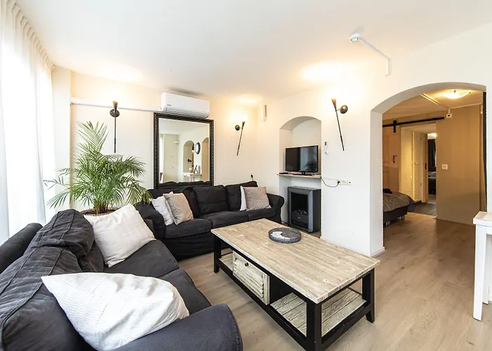 Blankebil & Apartment