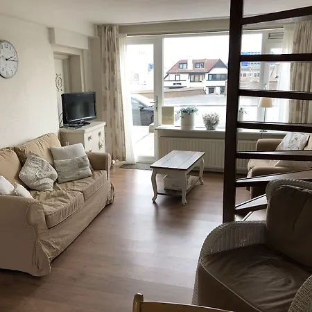 Blankebil & דירה *